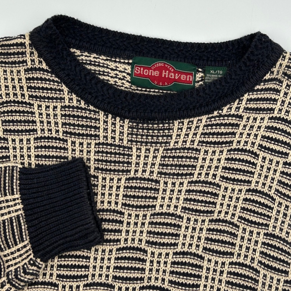 VTG Stone Haven Mens Classic Wear XL‎ Sweater Knit Geometric Pattern Navy Cream